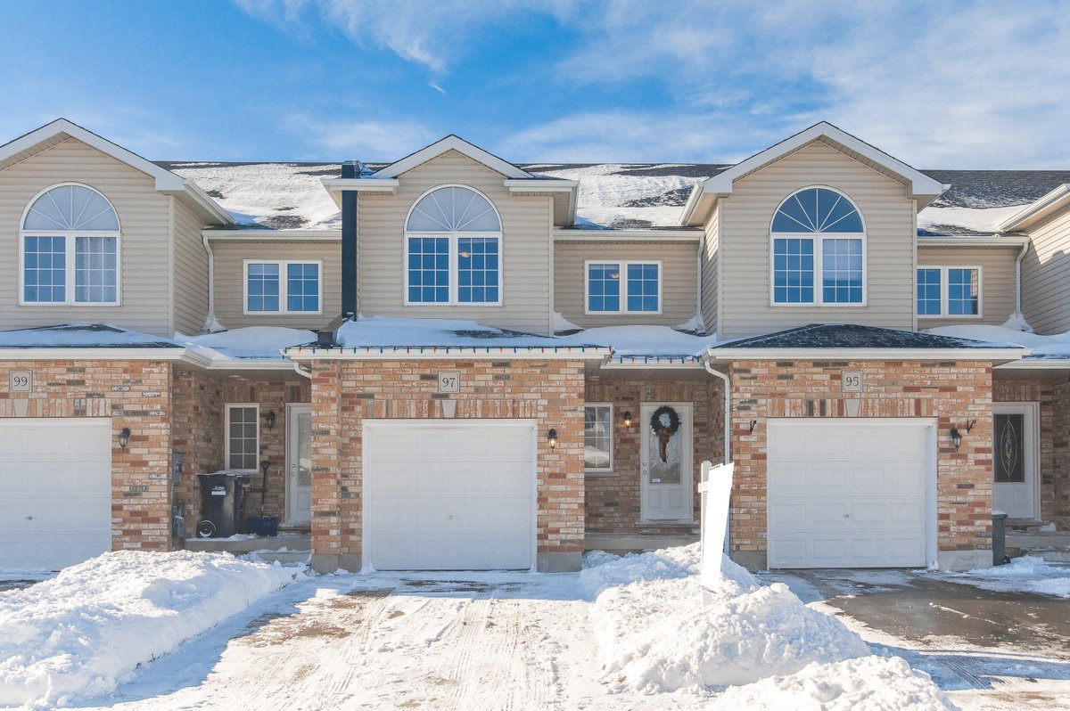 StacpooleArnold's tweet photo. SOLD 🎉215 Summit Ridge Drive, 14 Greenwich Drive, and 97 Mussen Street are sold within days on the market!! So happy for our clients!

Questions about the Guelph real estate market? Feel free to message me! andra@cbn.on.ca

#guelph #guelphrealestate #guelphrealtor #realestate https://t.co/KWuozw7L1R