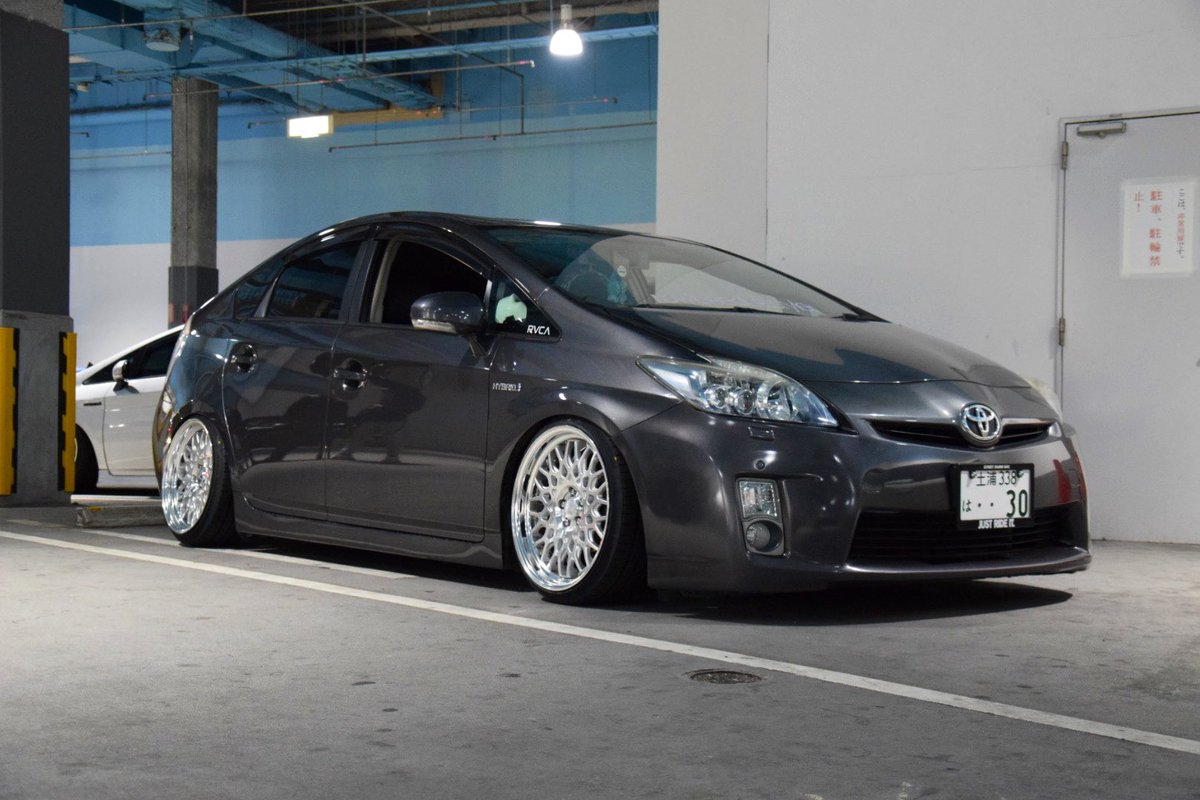 kaaze0708's tweet photo. #avenueperformance
#loweredlifestyle
#30プリウス
ようやく帰ってきました!
こんな仕様ですがよろしくお願いします!m(__)m
I have this specification,but thank you.👍 https://t.co/YjnJiyxgZT