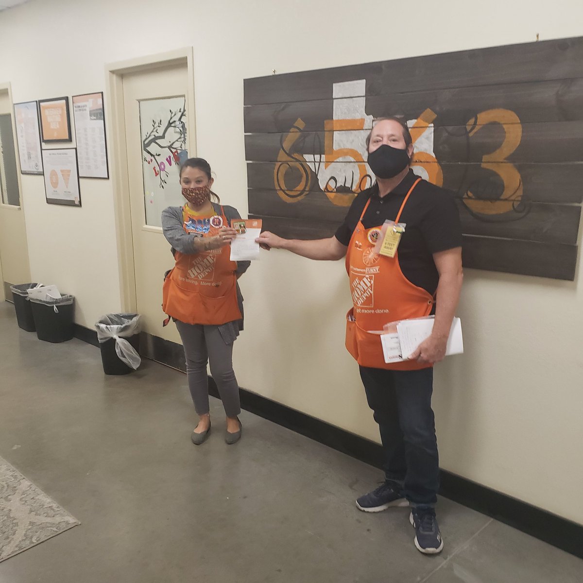 Winner of the LEAD &amp; MEASURE TRACKER. Team Aby walking away with another win, driven by Damian in D30.@tgtguerrero12 <a href="/bam0213/">aby</a> <a href="/guest_charles/">Charles Guest</a> <a href="/AccAreta/">Areta Cobus</a> <a href="/ericbernal01/">Eric Bernal</a> <a href="/Jeffrey26587252/">Jeffreylee</a> <a href="/JasonGu17156387/">Jason Gutierrez HDMS Field HR Manager</a>