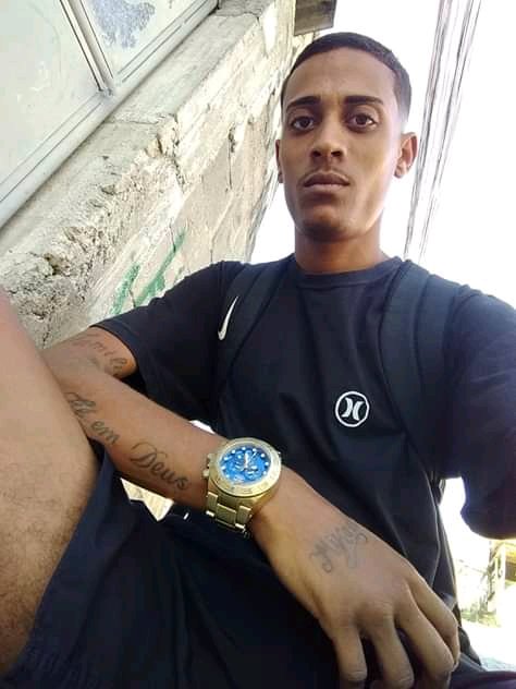CPXdoGUARA's tweet photo. nosso faixa preta nosso cria ozil m.k que Deus te receba de braços abertos😭😡😡🏴🏴🏴 Guarani Faizão Vila Ruth complexo de Mali🇲🇱 de luto. https://t.co/aAOzokZaRL