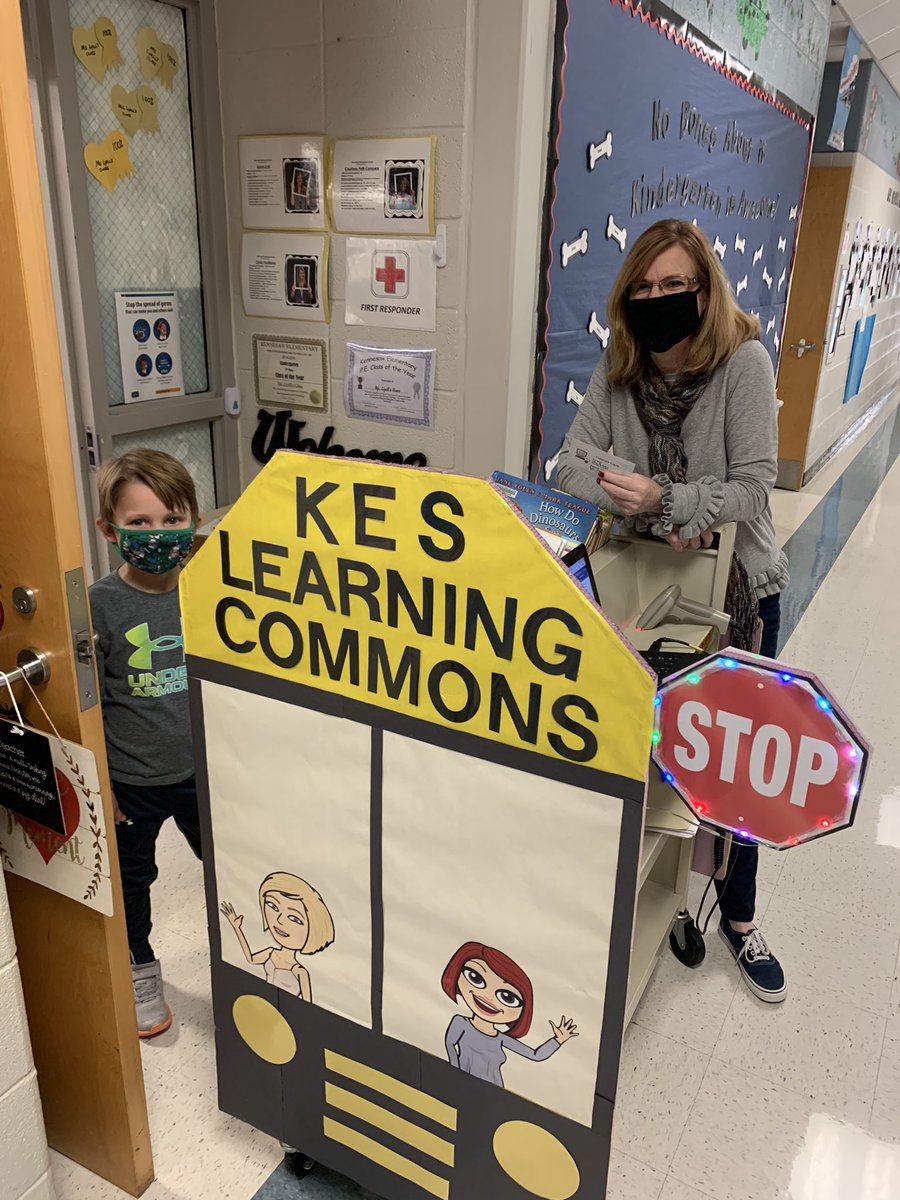 MsALyall's tweet photo. When you can’t go to the library... the library comes to you! 🤪📚 @KennesawMC https://t.co/eaA37MfbKJ