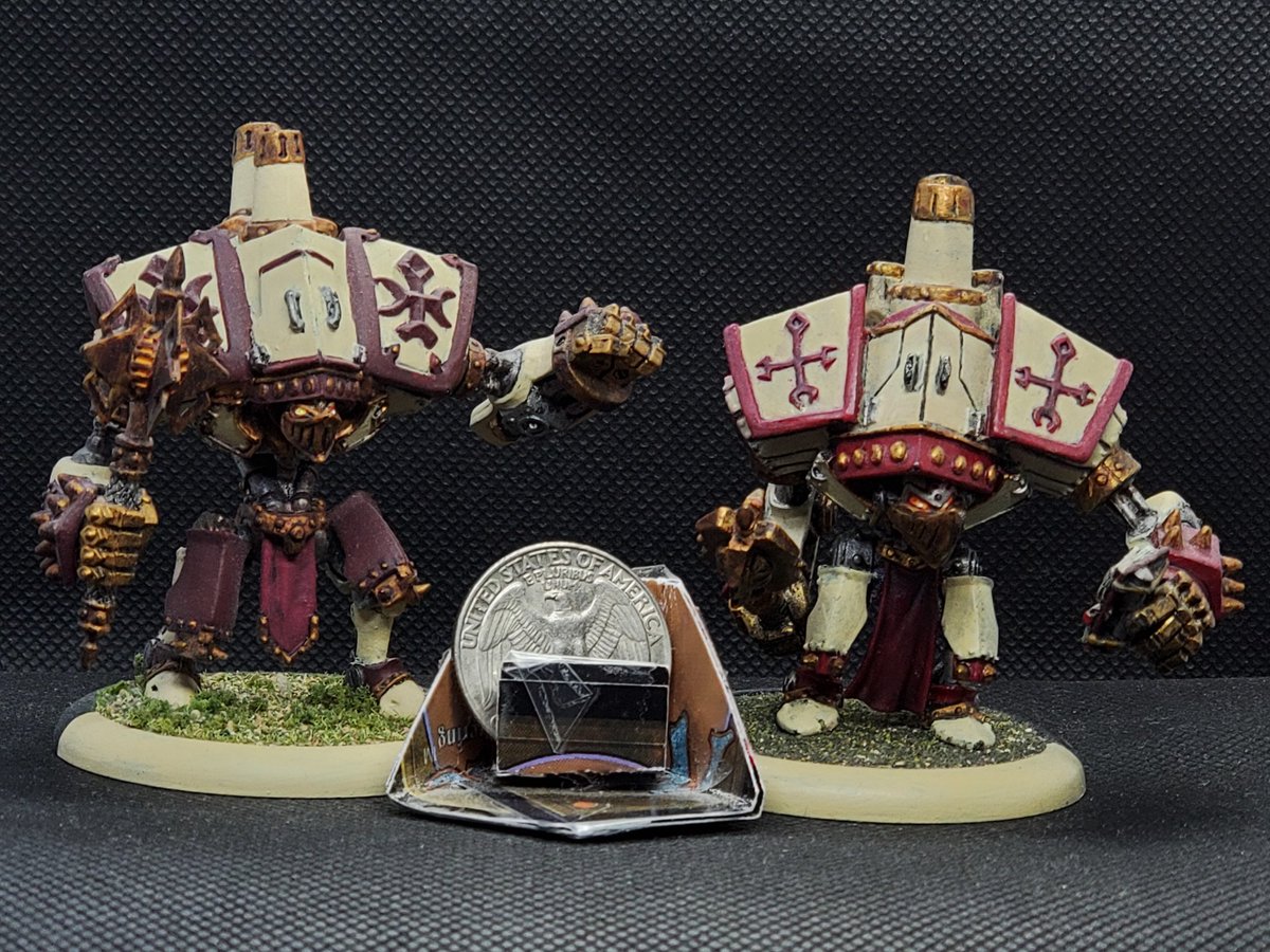 empryme's tweet photo. So I really haven't modeled any of my #ProtectorateofMenoth minis to be powering up per se, @privateerpress. But for #MiniatureMonday I do bring you the unfortunate news that only one of my #Crusader #warjacks is literate. That is important because: #KnowledgeIsPower.
#p3paints https://t.co/s0gNpaShEQ