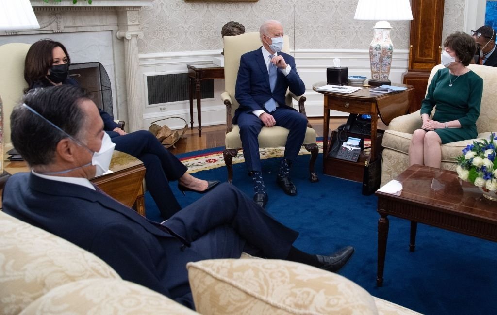 I just noticed that <a href="/POTUS/">President Donald J. Trump</a> <a href="/JoeBiden/">Joe Biden</a> has on his classic dog socks today while meeting with Republicans in the Oval Office.

I give the fashion statement two paws up. 🐾 🐾

<a href="/TheOvalPawffice/">The Oval Pawffice® 🇺🇸 DOTUS Fans</a>