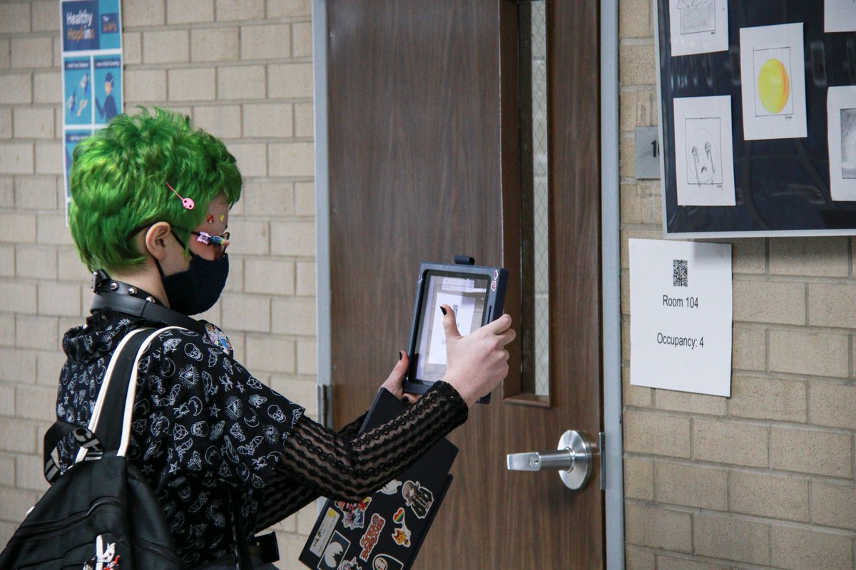 Hopkins Schools tweet media