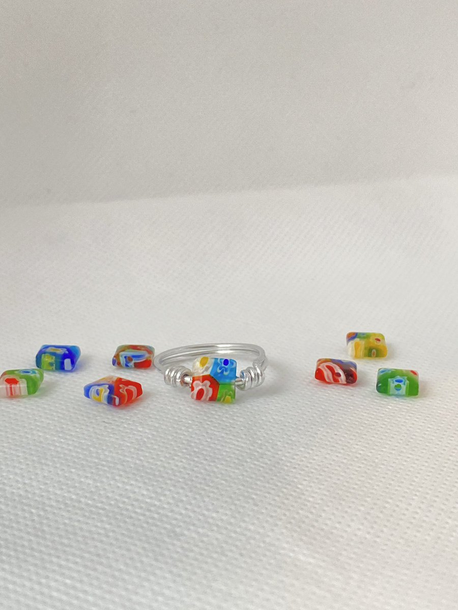 DesignVisionz's tweet image. Millefiori ring!! Cute silver wire ring with a square Millefiori bead. These rings are size inclusive and each ring is handmade with care☺️ Shop these rings- etsy.com/listing/944346…. #colorfulring #glassrings #aestheticrings #silverring #trendyrings #flowerrings