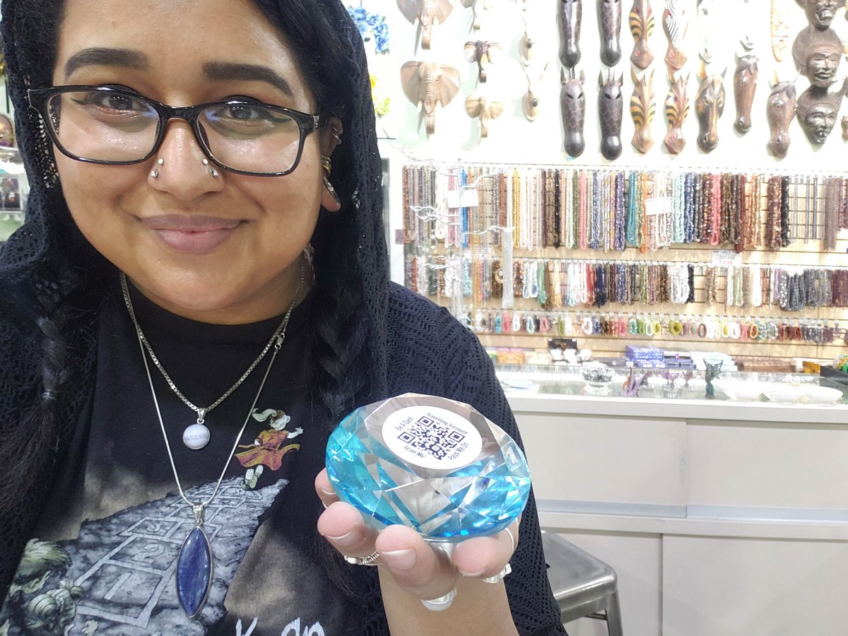 JarvisEmerald's tweet photo. Neetu truly is a multi faceted gem and a bright light in a sometimes dark world. She is a safe space and is one of the kindest and most genuine humans I have ever met. She is selfless and so full love. Her smile lights up a room and...TheGem.ca #MentalHealthAwareness https://t.co/10pxvJYcZL