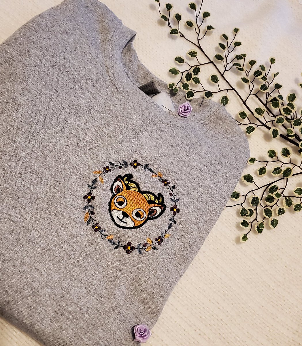 pdxfunmale's tweet photo. 🌼Giveaway🌼
I will be giving away one custom embroidered sweater of an ACNH villager + wreath of your choice!

Rules~
🌱 Must be following
🌱 RT (no qrt)
🌱 Tag a friend or reply with a meme or cute pics of your pets! (Whichever is best for you.)

Closes Feb. 7th @ 1300 PST https://t.co/lxsvxFpzSS