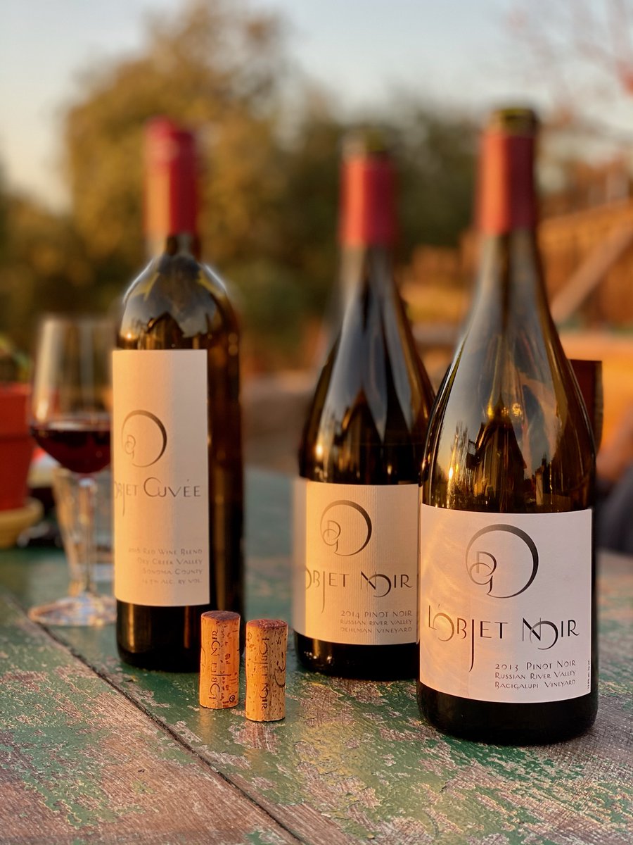 pinotnoirdude's tweet photo. A beautiful afternoon #winetasting🍷 #LObjetWines #lobjetnoir #blackwinestorymonth thank you @jimtownstore for the beautiful picture. https://t.co/QVbw6jO2wS