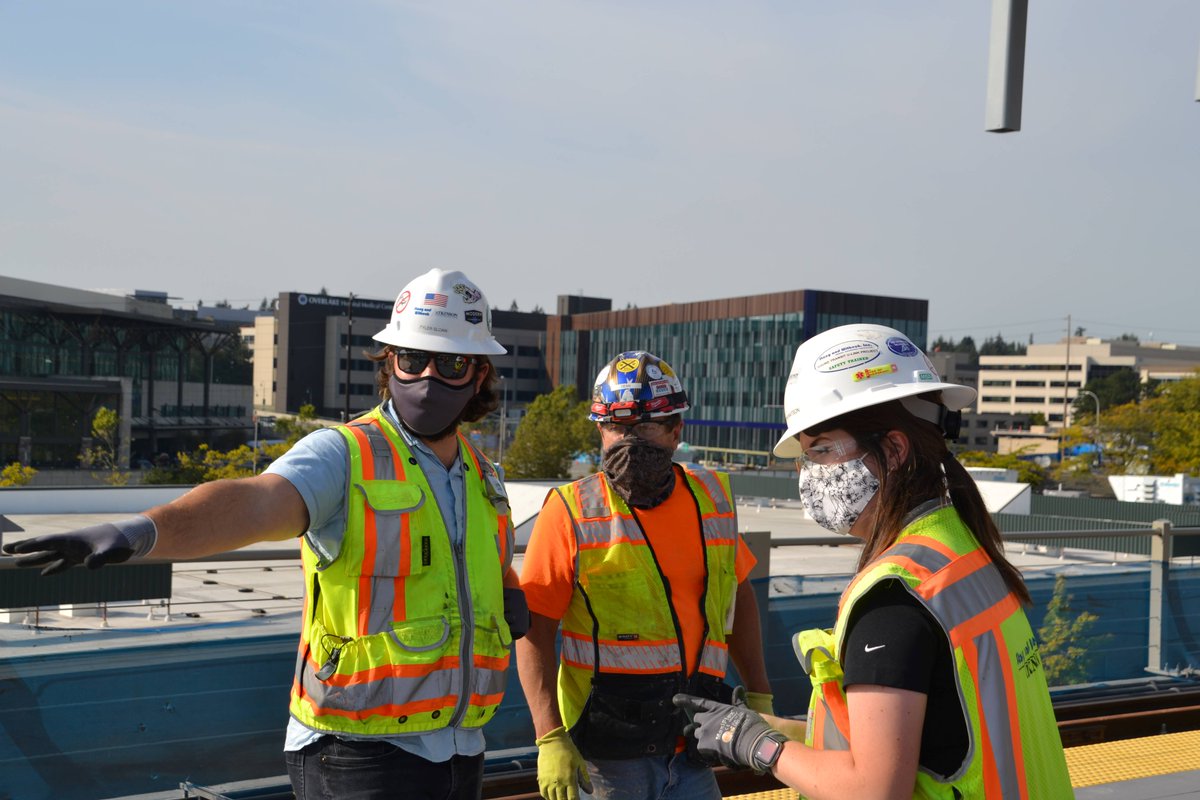 StacyWitbeck's tweet photo. Cool people building cool stuff! Swipe for a closer look at our East Link Extension (E335) team in Bellevue, WA. @SoundTransit
#SoundTransit #AtkinsonConstruction #Atkinson #BellevueWA #StacyAndWitbeck #SWI #WeBuildCoolStuff https://t.co/xhQJSEZVjH