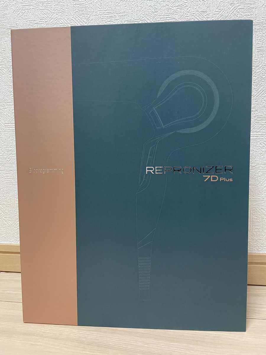 fujimi_rr's tweet photo. 買っちまったぜい…
この金額だし、きっと座ってるだけで頭乾かしてくれるんよなこれ?
#7dplus
#レプロナイザー https://t.co/gXbX2FWfjZ