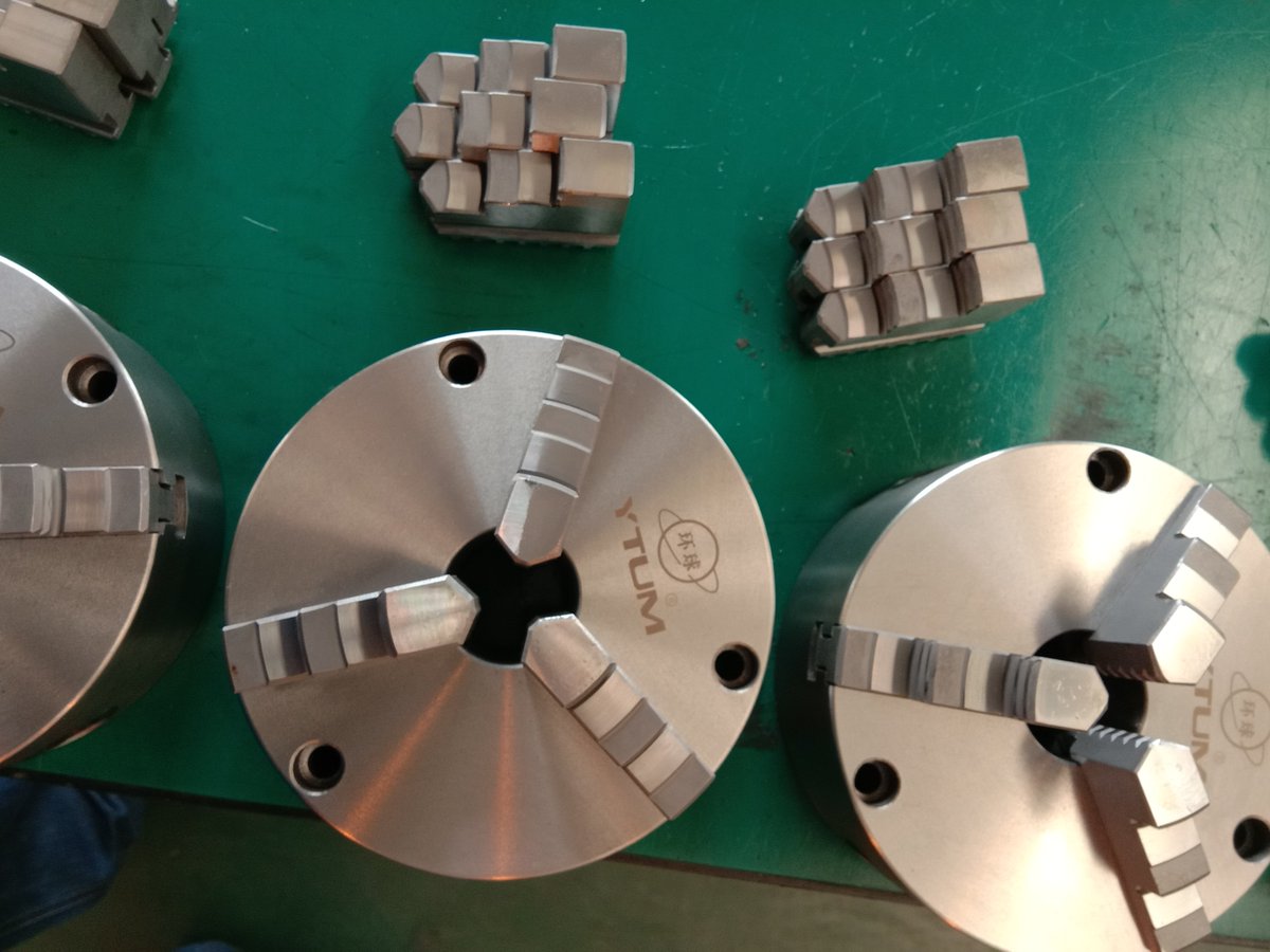 lathe chuck-Yantai Universal