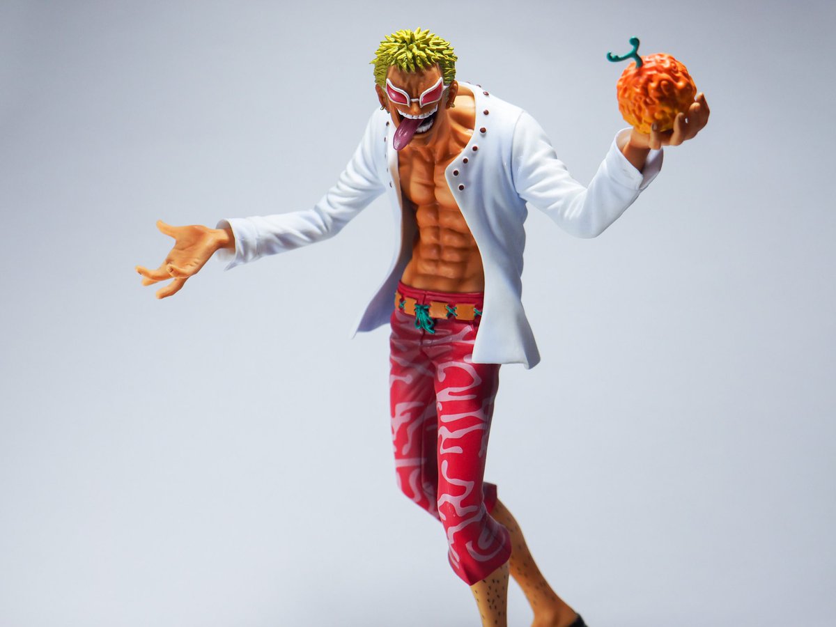 ハードボイルド セニョール Fwt10 企画参加させて頂きます 一番くじワンピース ドレスローザ編 C賞 ドンキホーテ ドフラミンゴ フィギュア集めるきっかけになった思い出の一体です 白バックで綺麗に撮れたので