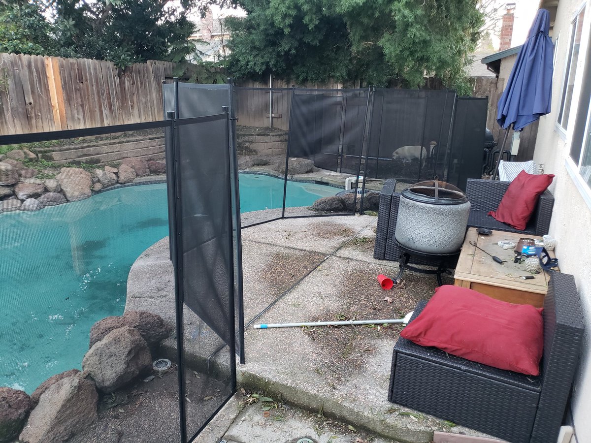 Johnschroyer's tweet photo. What kind of idiot state requires rental homes to install fences surrounding backyard pools that make the yard nearly unusable? #screwcalifornia https://t.co/nnSvJWKGjH