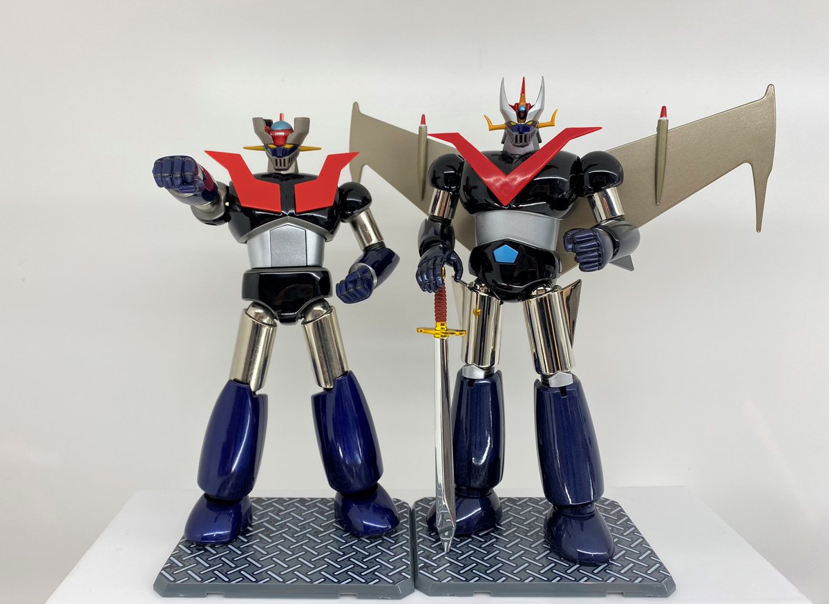 TAMASHII NATIONS TOKYO限定アイテム 1Fメインフロアにて好評発売中