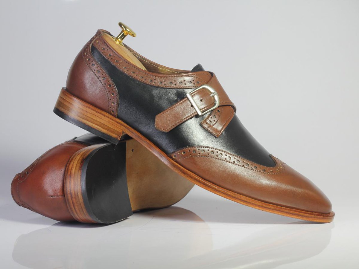 TheLeatherSouq's tweet photo. #men #leathershoes #blackbrownshoes #wingtipshoes #monkstrapshoes #menshoes #handmadeshoes #mensfashion #stylishshoes #fashionshoes #streetwear #menformalwear #footwearformen #formallook #fashionoftheday #gentelmanshoes #brandedshoe #luxuryshoe DressFormal https://t.co/mSICiekvgU https://t.co/vtvIblht4G