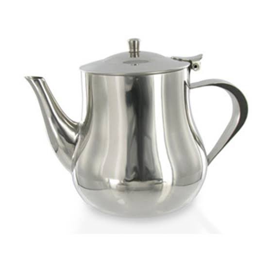 Terakhir adalah wadah seduh.Note: tolong hindari seduh teh di wadah plastik, kasihan plastiknya, kasihan kitanya.Ada 4 bahan yang paling umum dipakai untuk menyeduh:Kaca, besi, keramik, dan tanah liat.Perbedaannya baru kerasa kalau pure teh sama air ga pake pemanis.