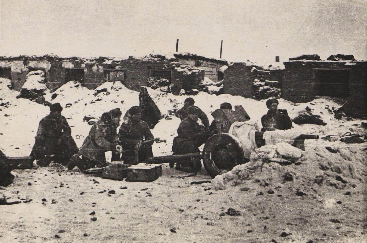 Сталинград река Сталинград река