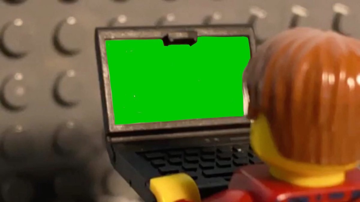 Bros_Lego's tweet photo. What be Conner White watchin? https://t.co/tHw1eKW0LN