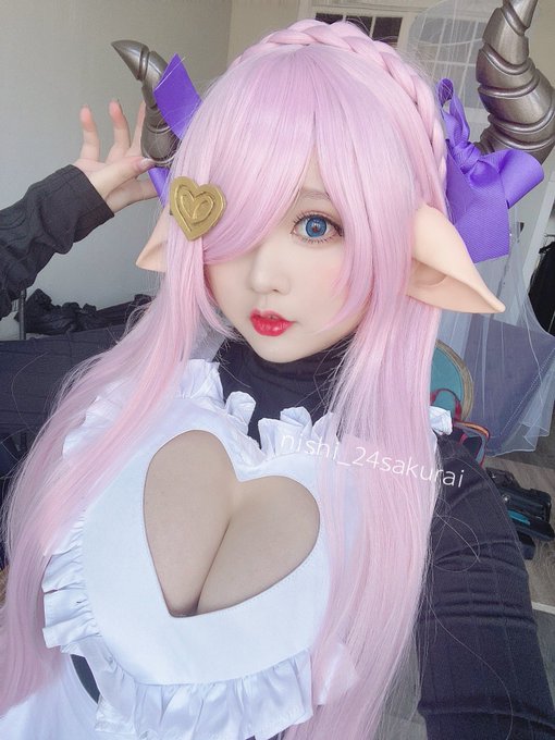 Twitterのコスプレ画像32