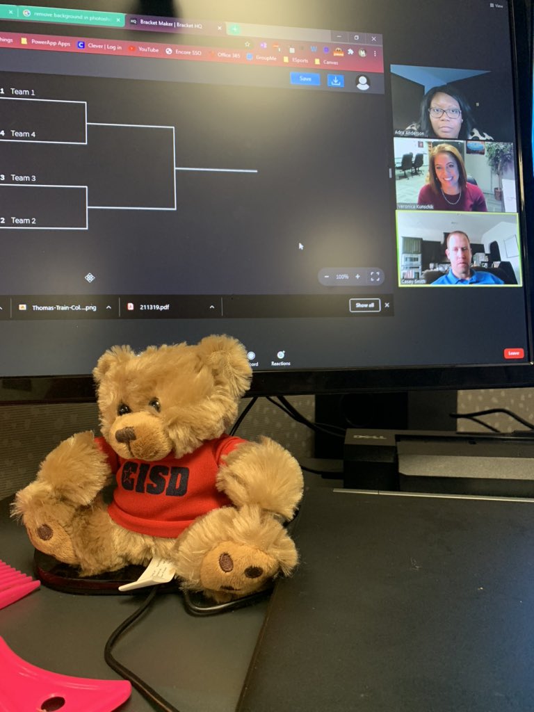 vkheartnmind's tweet photo. So thrilled to be working as a parent and educator in preparation for the Black History Bowl competition. Studying with my child educates the whole family. #learningpyramid #crowleyprideunified @CrystelPolk https://t.co/Eabe7clSGx