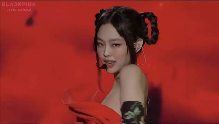 ChanPinkyu's tweet photo. Pretty savage!!

 #ChumChurumParty_WithJennie https://t.co/FrYQXTZJvP