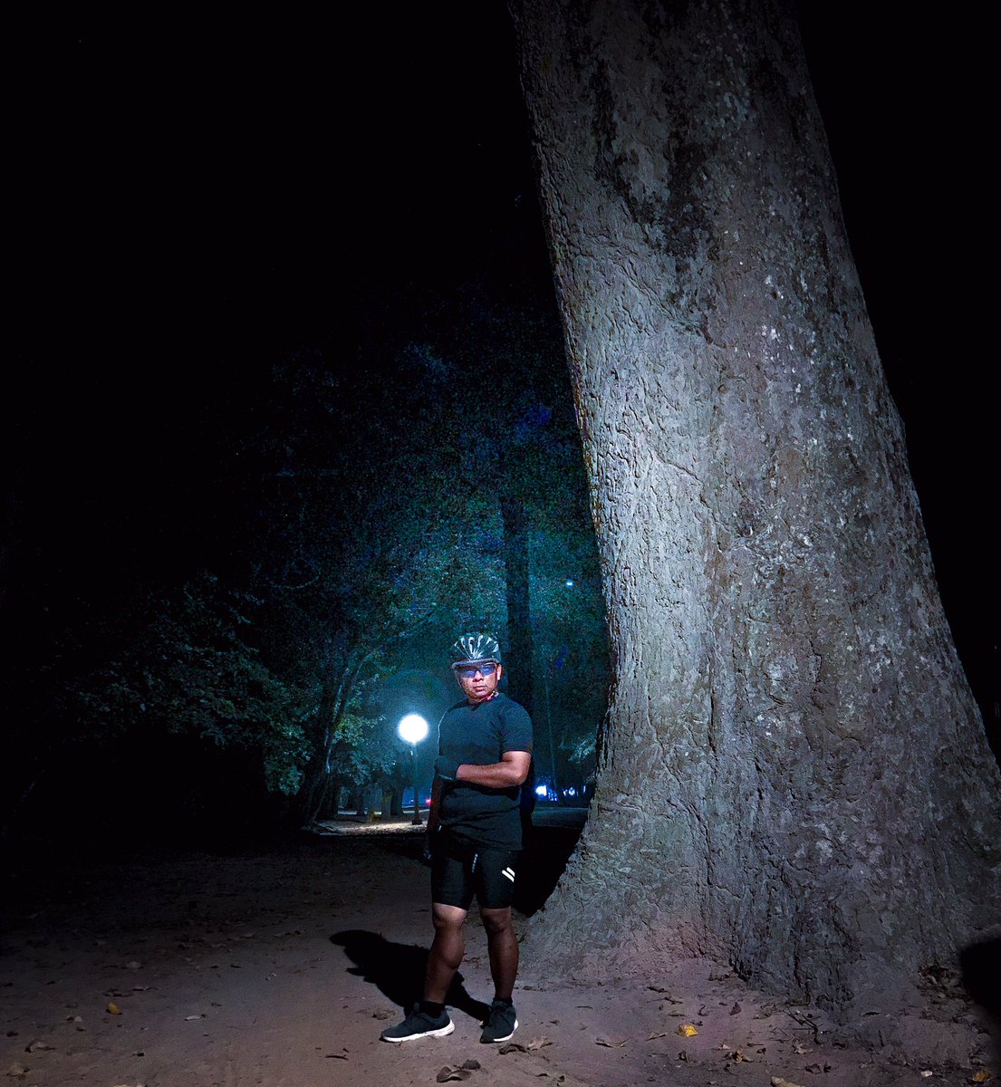 JayMOT79's tweet photo. Wanna Get Yours Night Riding 
#nightbiking #nightadventurebybike #nightphotooftheday #angkorthom #travelandliesure https://t.co/qTkiUTniOj