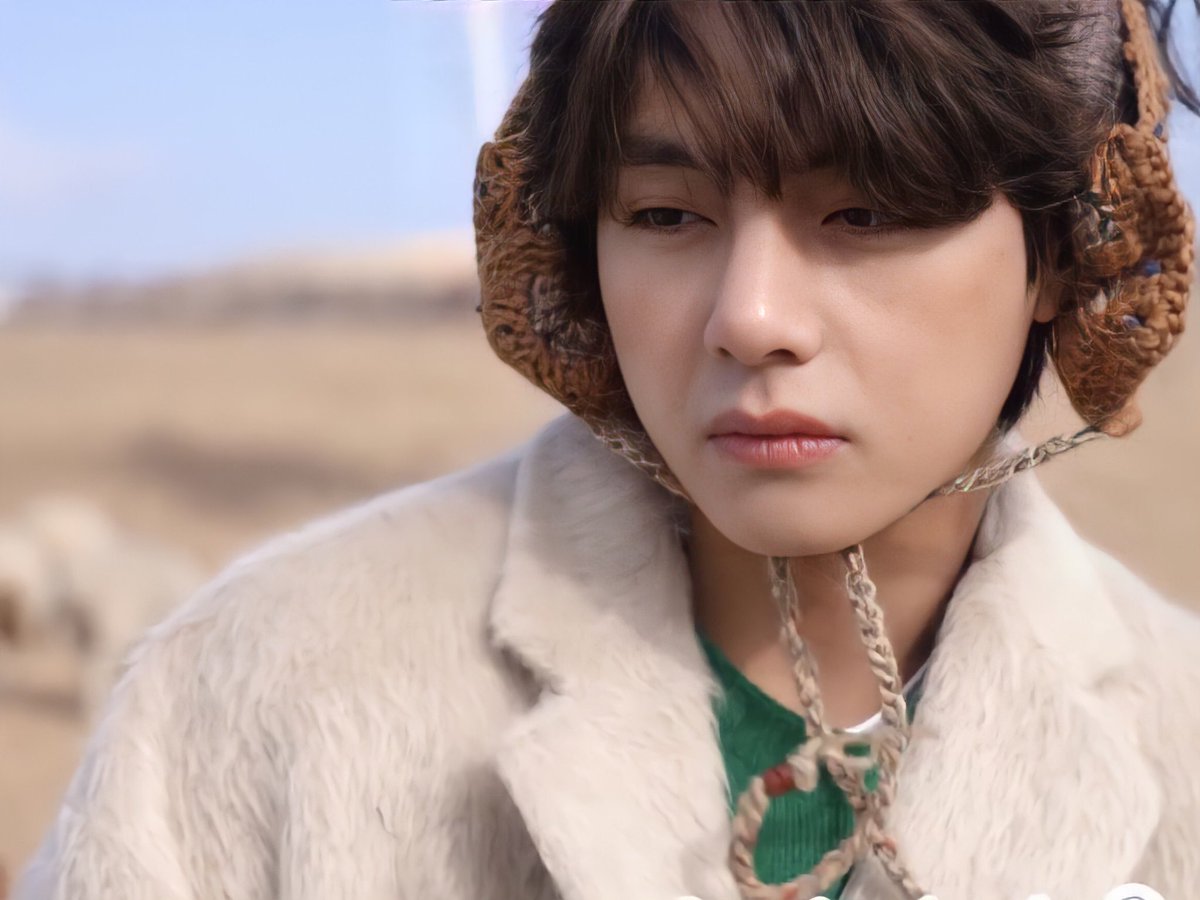 taehyungpic's tweet photo. 🐯❄️☃️💜 

#뷔 #taehyung #태형 https://t.co/Kl3TyObAFo