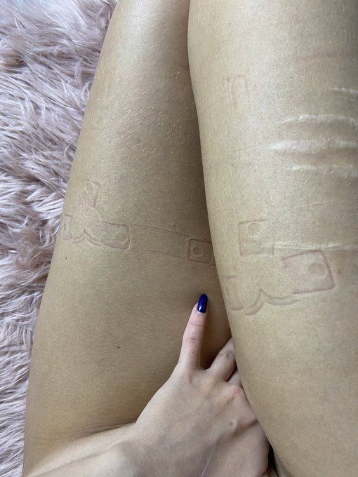 Who is my daddy? 💓 https://t.co/EChuzQIFkc<a href="/tag/ahegaofacegirl"class="tags"><span>#ahegaofacegirl</span></a><a href="/tag/ahegaotongue"class="tags"><span>#ahegaotongue</span></a><a href="/tag/ahagao"class="tags"><span>#ahagao</span></a>