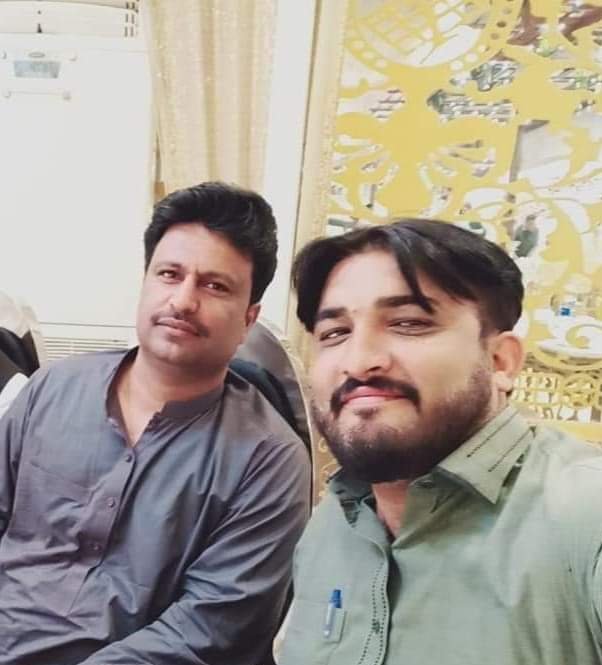 ShahzadAliPPP's tweet photo. رفعتیں اور بلندی بھی تجھ پہ ناز کرے
تری یہ عمر خدا اور بھی دراز کرے
حسین چہرے کی تا بندگی مبارک ہو
تجھے یہ سالگرہ کی خوشی مبارک ہو۔۔!!
#HappyBirthday
#Dearest_President
Liaqat Askani ❤���💚
@Liaquataskani1 https://t.co/zoY3gjE5rS