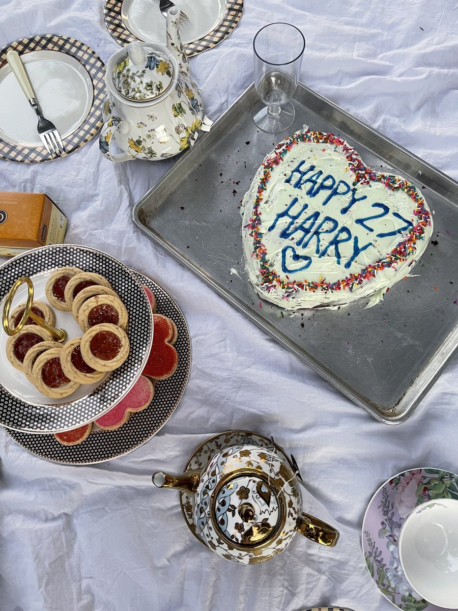 Happy birthday harry 🤷‍♀️💓