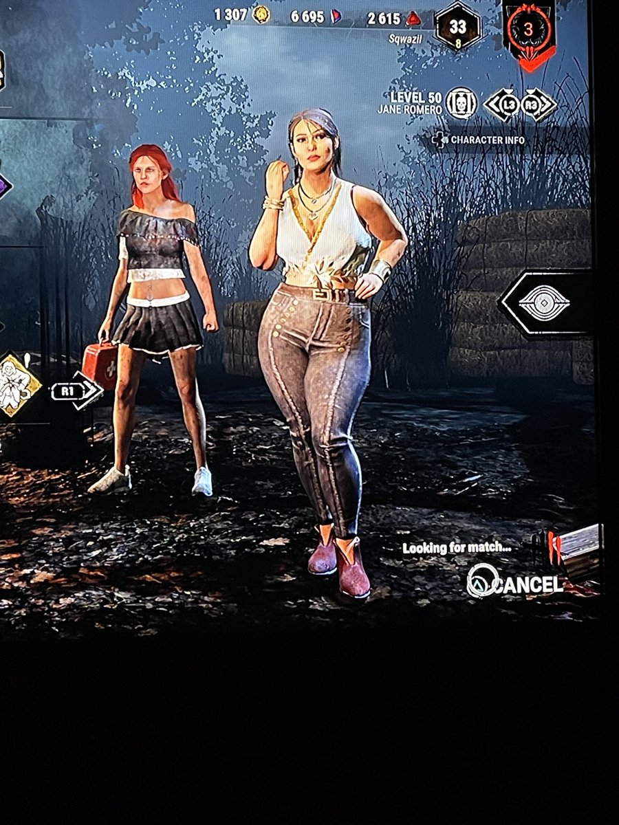 sqwazil's tweet photo. I donβt want this glitch to go away!! π #gaymer #dbd #deadbydaylight #shethiccc https://t.co/A9qD3ngJQo