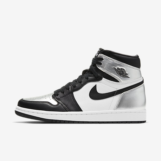 KCKC_Official's tweet photo. [Untied]ブログ更新
・Air Jordan 1 Retro High OG “Silver Toe” (W) (CD0461-001)
発売予定日：2021/02/12
販売価格：¥17,500 + tax

宇宙開発や飛行の未来をイメージしたシワ感のあるシルバーの素材に変更。

https://t.co/z2yNi5NAld

#KCKC #untied https://t.co/uNzLHv7irB