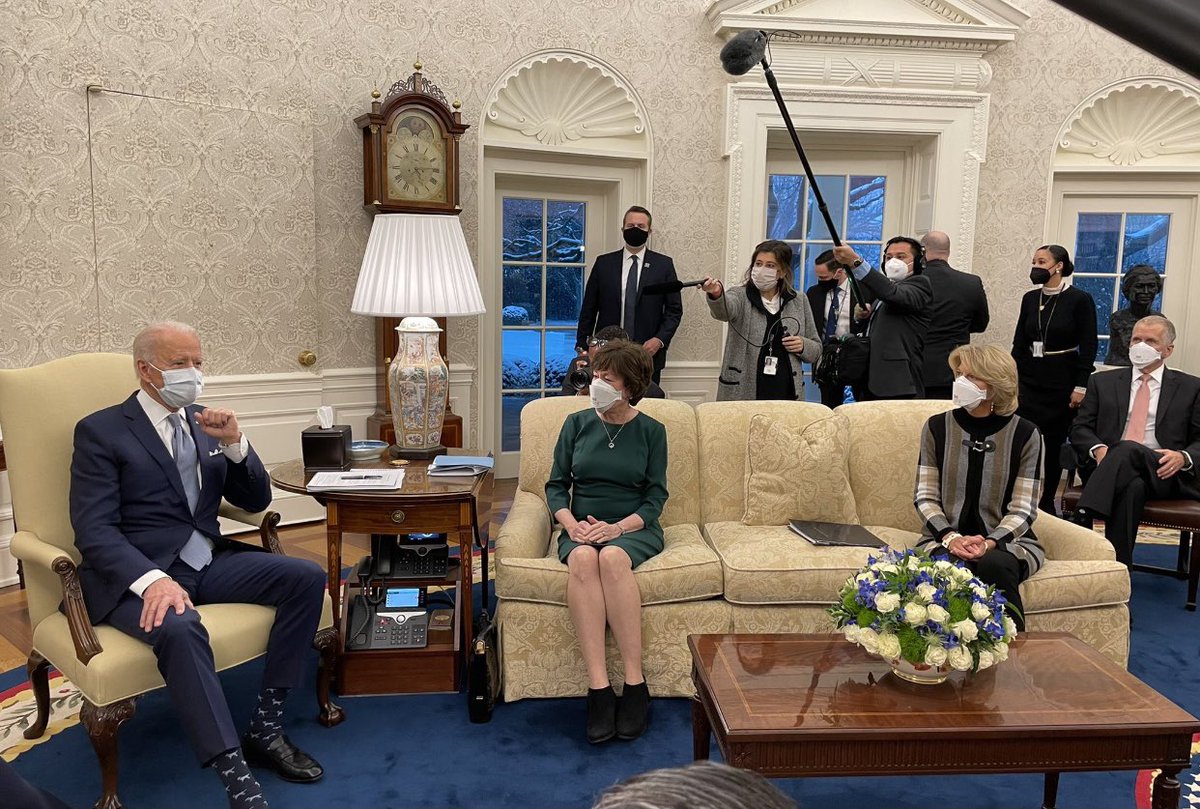 funder's tweet image. Dog socks 🇺🇸