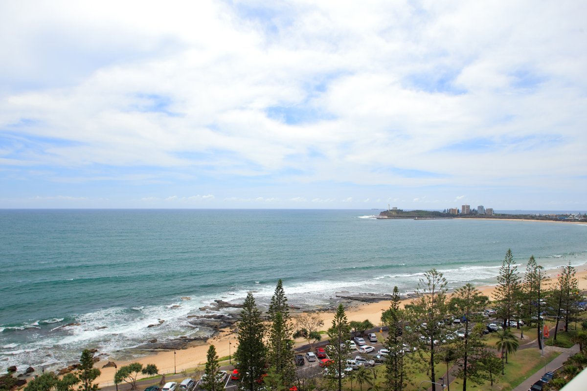 pacificbeachres's tweet photo. Pacific Beach Resorts Oceanview Apartments have 90 degree ocean views directly in front &amp; to the left towards the Northern coastline through to Coolum and Noosa and are slightly set back from the front of the building.

#pacificbeachmooloolaba #visitmooloolaba #visitsunshinecoast https://t.co/RVgYWMxrm6