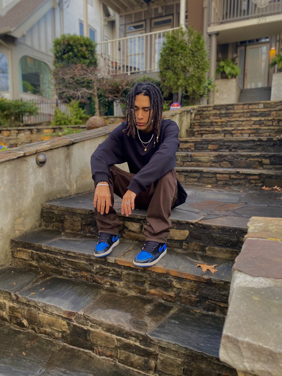 theebrandolee's tweet photo. 𝙏𝙝𝙚 𝙗𝙚𝙜𝙞𝙣𝙣𝙞𝙣𝙜 𝙤𝙛 𝙩𝙝𝙚 𝙞𝙣𝙩𝙧𝙤 ꨄ https://t.co/ReswFuPz32