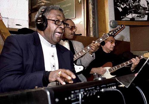 FEB. 2  #BlackHistoryMonth   Joe Hunter, one of the Funk Brothers who helped craft the legendary Motown sound, passed at age 79.