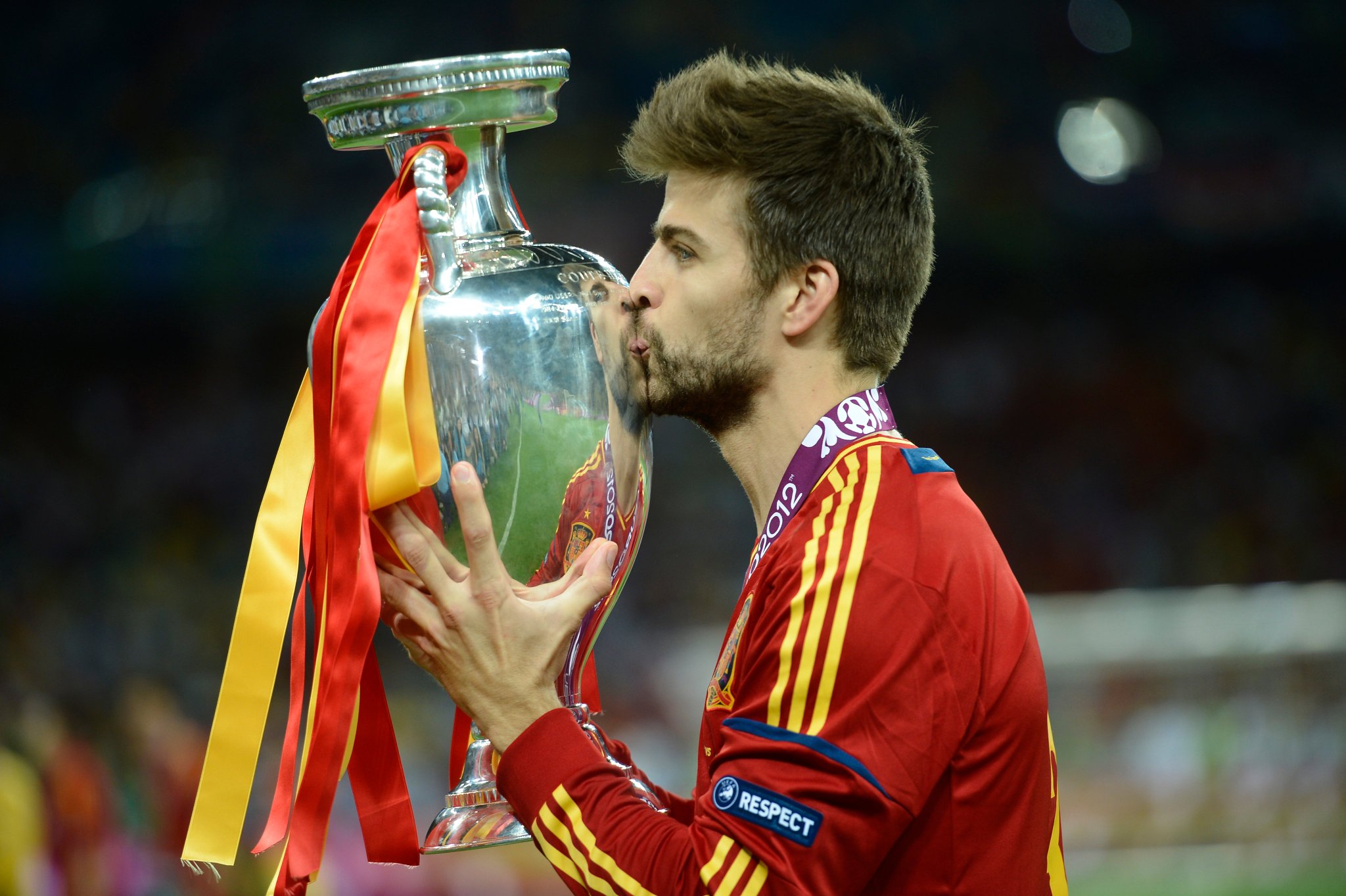   Happy birthday, Gerard Piqué  2010 world champions EURO 2012  