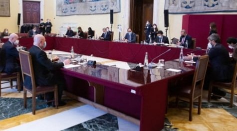 diego_spadafora's tweet photo. #crisigoverno non sono negative, se gestite adeguatamente sono momento di #verifica #Politica e danno nuovo slancio sui programmi. In #Italia è più #complesso, per #ConteTer tra #consultazioniFICO, #MatteoRenzi, #responsabili, #Arcuri non si ha idea di cosa possa accadere. 🤞 https://t.co/2MQbur66zw