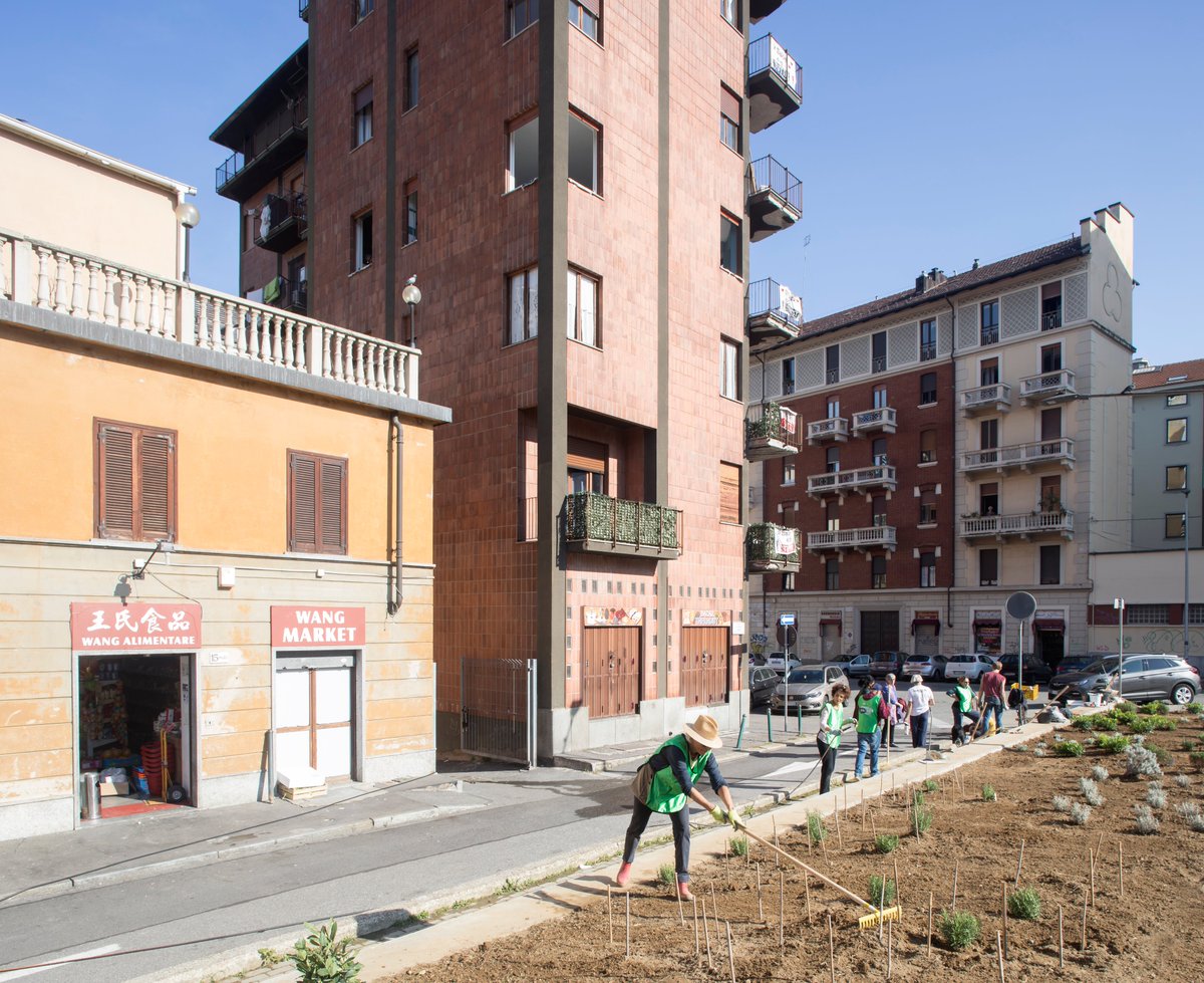 Volunteer and the City🤝
The #VALUES exchange on the best integration practices in Europe virtually continues in Torino with experiences involving migrant communities, associations, local projects including
<a href="/twitorino/">Città di Torino</a> #GiovaniXTorino #TorinoPlurale <a href="/RICulturaPopola/">Rete Italiana Cultura Popolare</a> 
<a href="/VolToCsv/">VolontariatoTorinoETS</a>