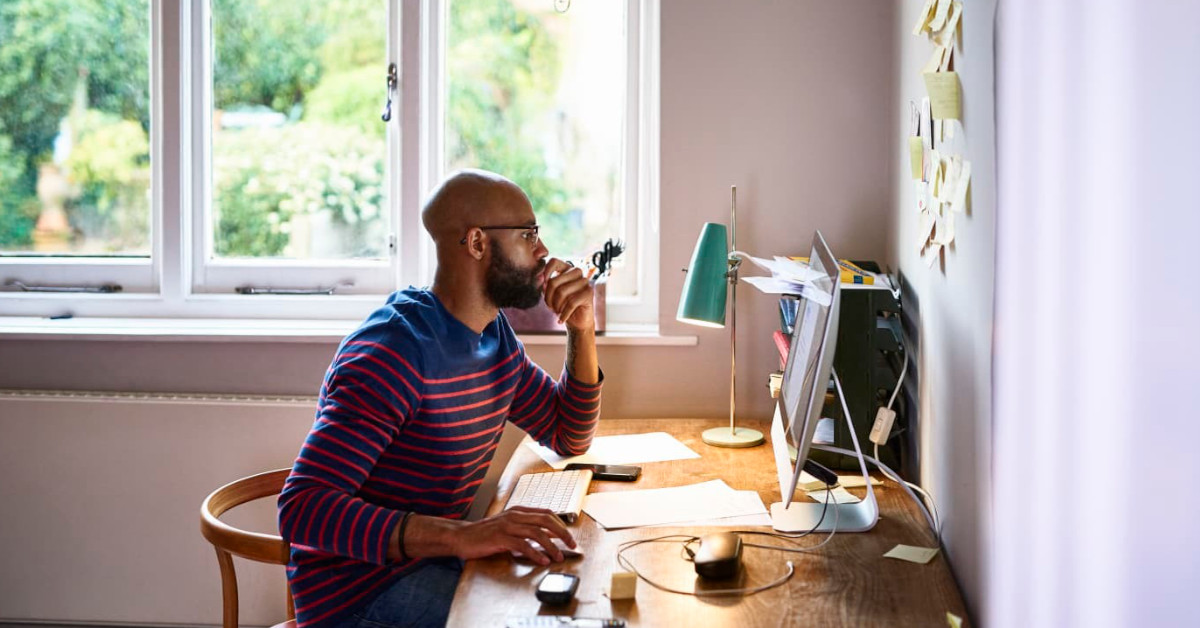 Tražimo novog člana ekipe za rad od kuće! Treba nam neko za tehničku podršku, telefon, povremeno ispijanje dobre kafe i druženje, posedovanje dobrog interneta i ako ste naš klijent - prednost :) ... Više ovde --> adriahost.rs/radno-mesto-u-… #posao #remotework