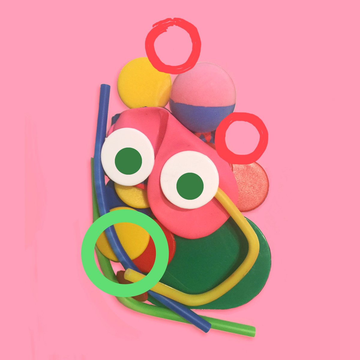 Happy Face, a collection of characters made with found objects by <a href="/davidluepschen/">david luepschen</a> — see more friendly faces > on.be.net/2Ms1KUO