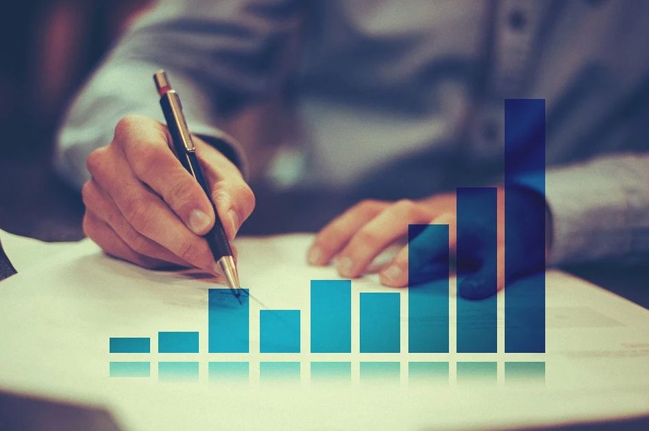 franchisefocus2's tweet photo. Creating a robust strategy around your #franchising goals makes the process of expanding your #business go smoothly. Contact us for a free consultation:  https://t.co/Q32w8oV864 https://t.co/gNOAOtmE36