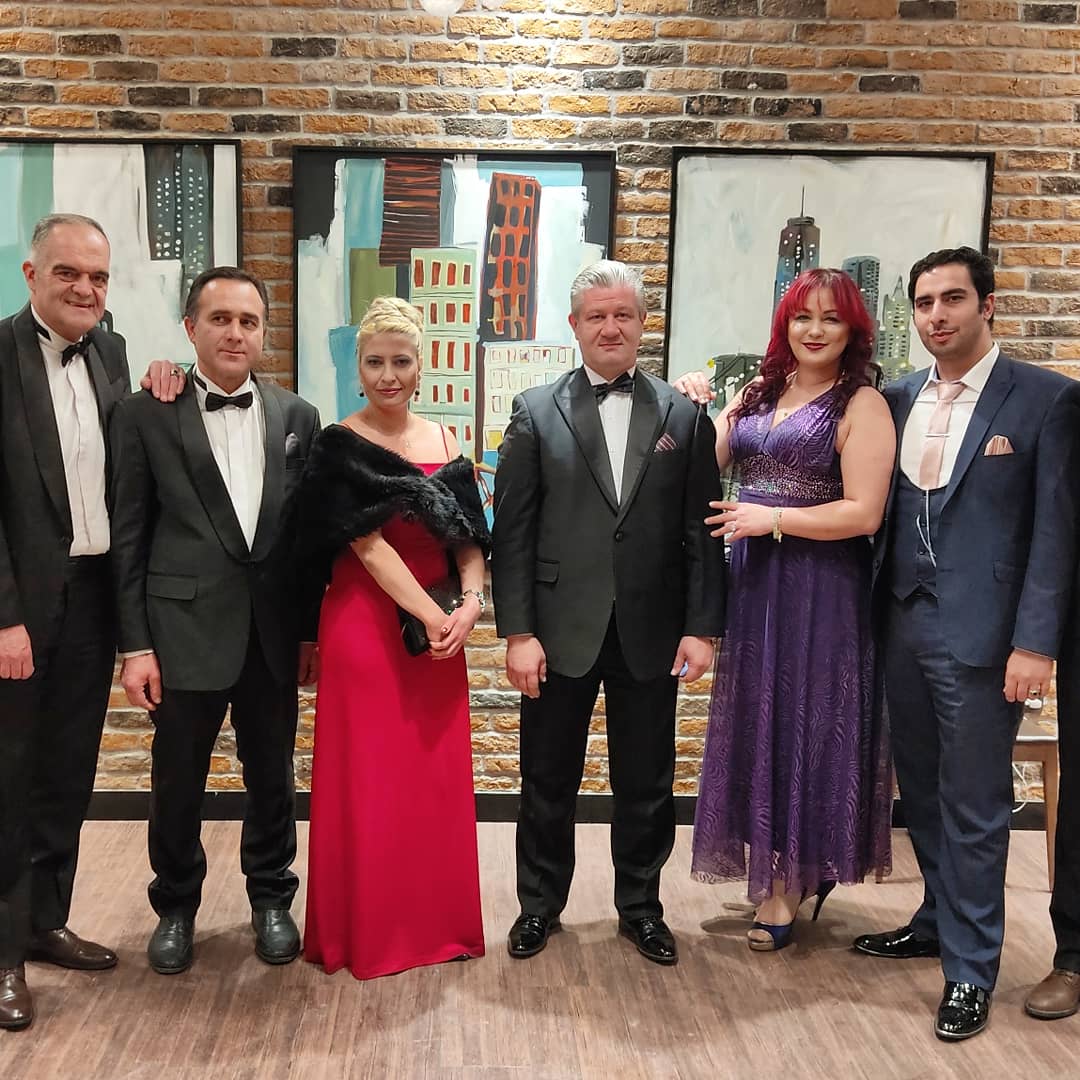 ozgurdemiiir's tweet photo. Balo Gecesi 
.
.
.
 #oyuncu #actor #dizi  #manmodel #manmodeling #tarz #moda #sinema #teşkilat #teşkilatdizi #tv https://t.co/vD04jU0nUx