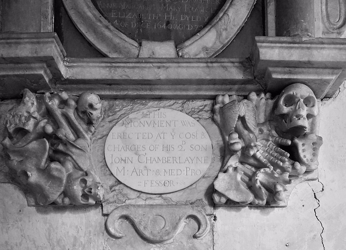 Ye Olde Inn. Ye Olde Sweet Shoppe. Ye Olde Cheshire Cheese… The word ‘ye’ pops up all over the place – shop names to gravestones. But what if I told you that the first letter of ‘ye’ isn’t a ‘y’ at all but, þ - an Old English letter called thorn (or þorn). #thread