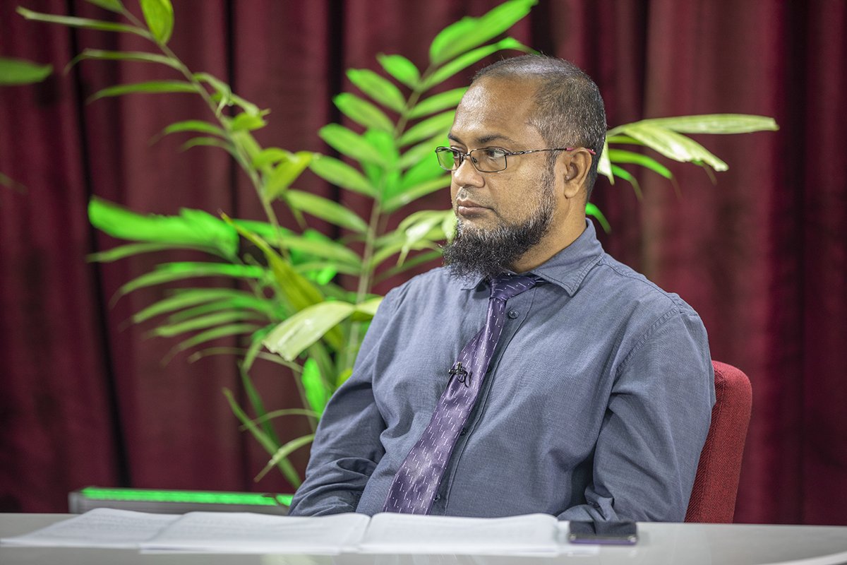 MVIaffairs's tweet photo. މިނިސްޓްރީ އޮފް އިސްލާމިކް އެފެއާޒް ގެ ފަރާތުން ގެނެސްދޭ "ހަނދުމަ" ޕޮރޮގްރާމްގެ ތެރެއިން " 
ޢާއިލާ ރޫޅެން ދިމާވާ ސަބަބުތަކާއި އޭގެ ޙައްލު"
02 ފެބުރުވަރީ 2021
#MVIaffairs #Handhuma https://t.co/uRH0N7FUUb