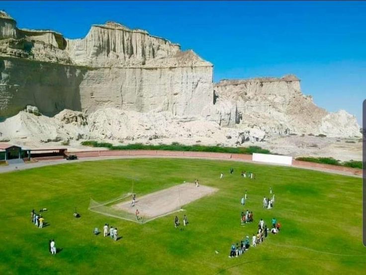 'Nature repairs everything'❤🥀

‐Gwadar Cricket Stadium, Pakistan 
#BeautifulPakistan #VisitPakistan #TourismPakistan