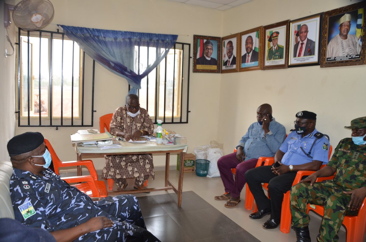 NpfEdo's tweet photo. Commissioner of Police Edo State, CP Phillip Aliyu Ogbadu psc (+) on his recent visit to NYSC Orientation Camp, Okada, Edo State. https://t.co/RQDPE5YB1M