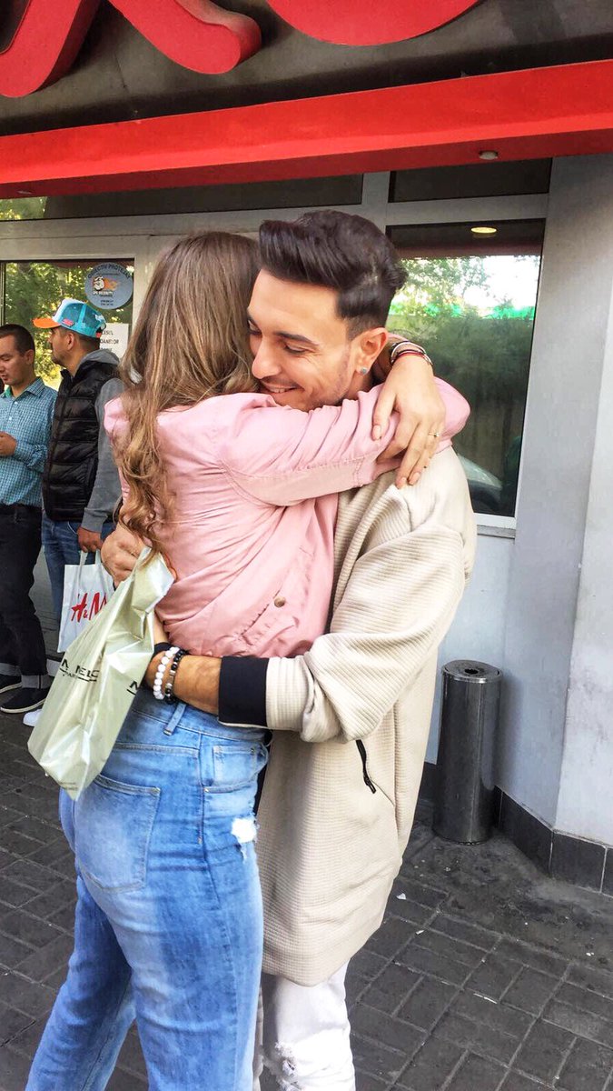 CristinasWorld_'s tweet photo. Happy Birthday @Faydee ♥️ i Wish you all the best for u and yours beautiful family♥️ miss you a lot https://t.co/Fp3v0vR3cK