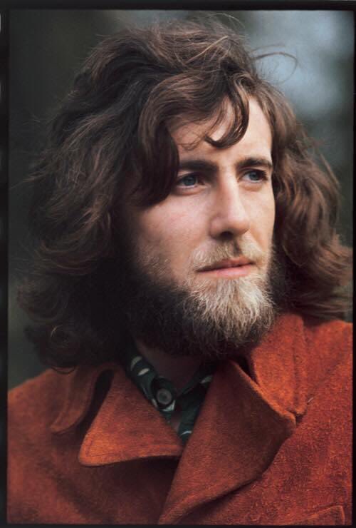 Happy 79th birthday to Graham Nash OBE. 