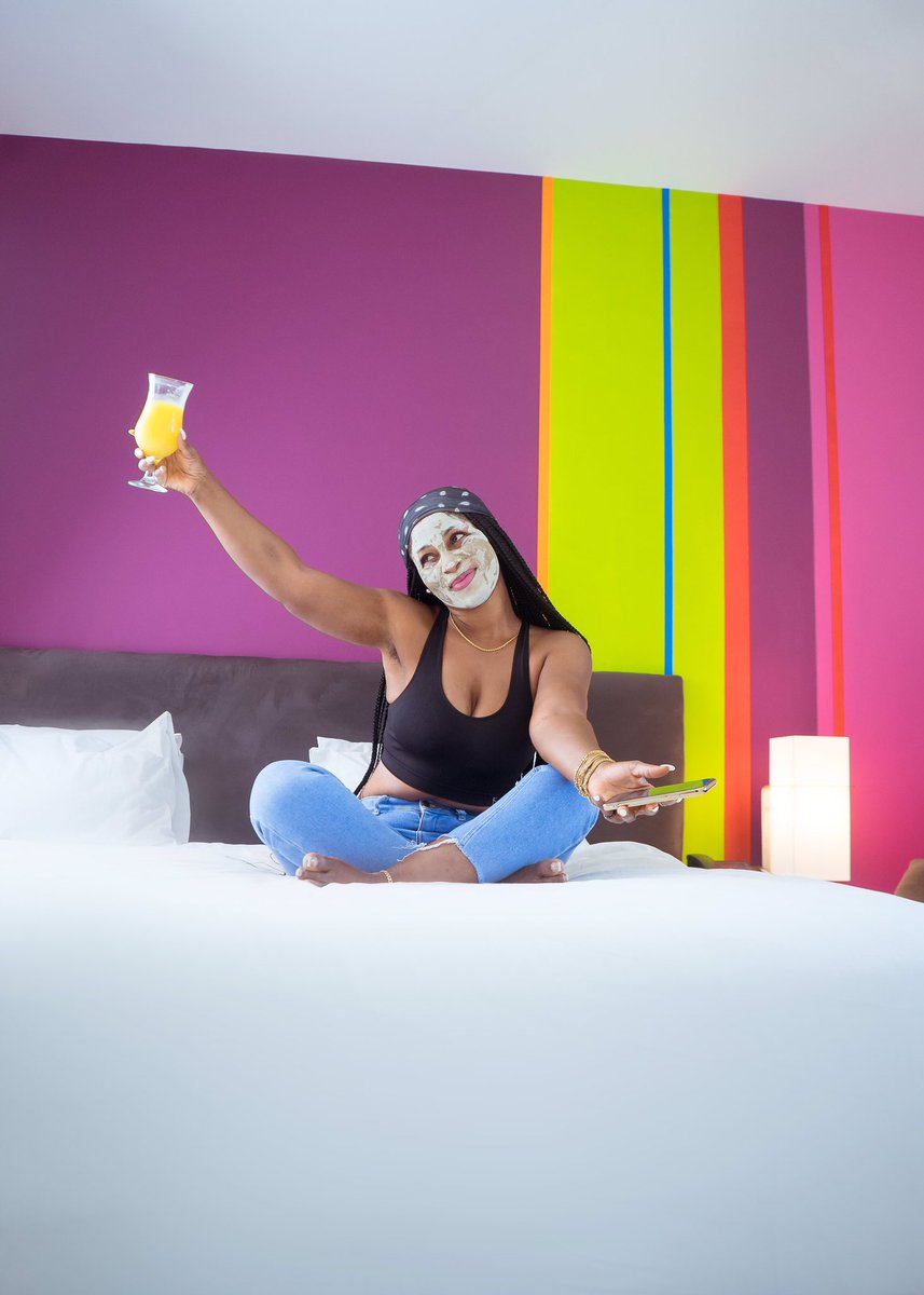 “Self love is the best love” they said...
.
.
#monthoflove #allsafe #loveisall #selflove #valsday #valentinesdayiscoming #february #kotokacity #inaccra #airportcityaccra #wearyourmask😷 #claymaskmsglow #hotelroomphotography #accorhotelsinaccra